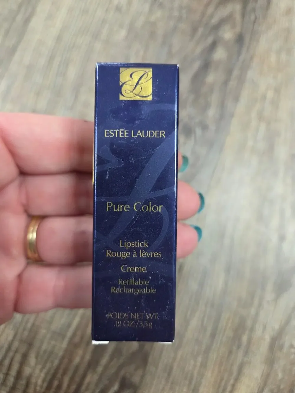 Estee Lauder Pure Color Explicit Silk Matte Lipstick Creme 450 - Insolent Plum